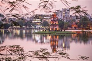 Exploring Charming Capital of Vietnam 